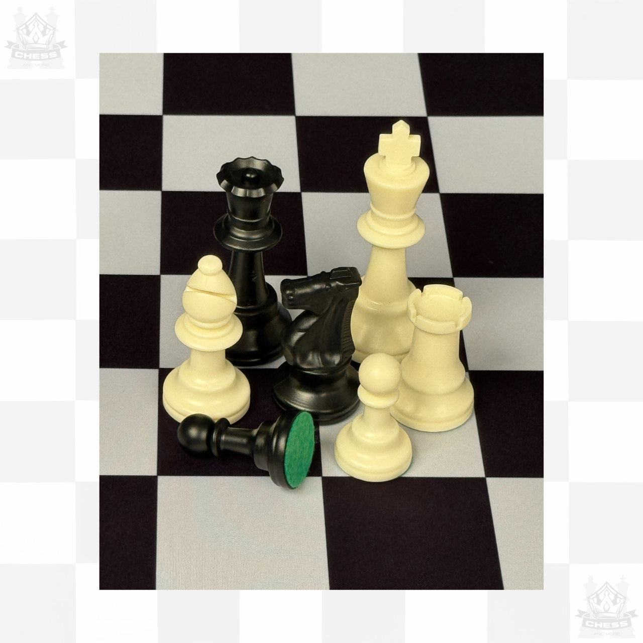 Premium Tournament Chess Set with Digital Clock and Checkers Pieces, Black and White Board - Chess And More 95mm pieces